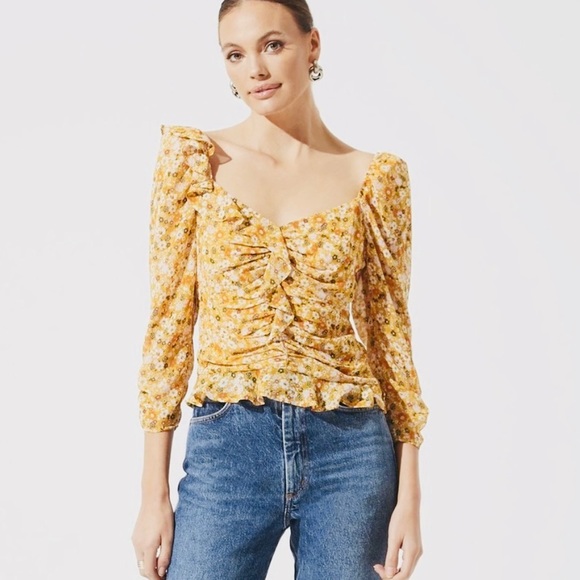 NEW ASTR The Label Ruched Sleeve Sweetheart Top Ditsy Floral mustard size small - Picture 6 of 13